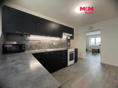 Pronájem bytu 2+1, Bílovec, Jeremenkova, 60 m2