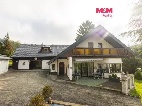Prodej rodinného domu, Loučim, 300 m2