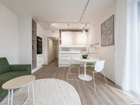 Pronájem bytu 3+kk, Praha, Výstavní, 72 m2