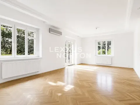 Pronájem vily, Praha - Smíchov, Fráni Šrámka, 413 m2