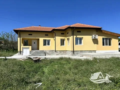 Prodej rodinného domu, Dobrevo, Bulharsko, 95 m2