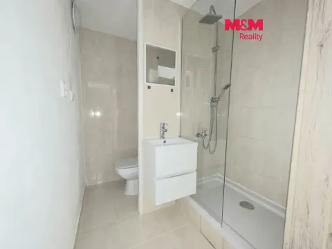Pronájem bytu 1+kk, Sokolov, Jiřího z Poděbrad, 20 m2