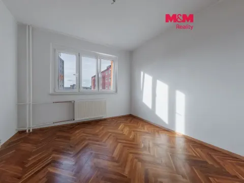 Prodej bytu 3+1, Chodov, Obránců míru, 55 m2