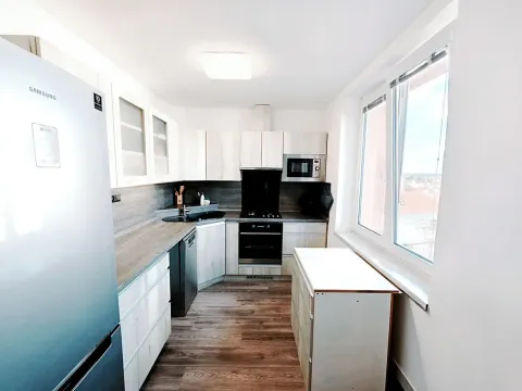 Prodej bytu 2+1, Třebíč - Horka-Domky, Štefánikova, 50 m2
