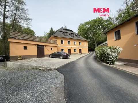 Pronájem bytu 1+kk, Líšnice, Spálený Mlýn, 27 m2