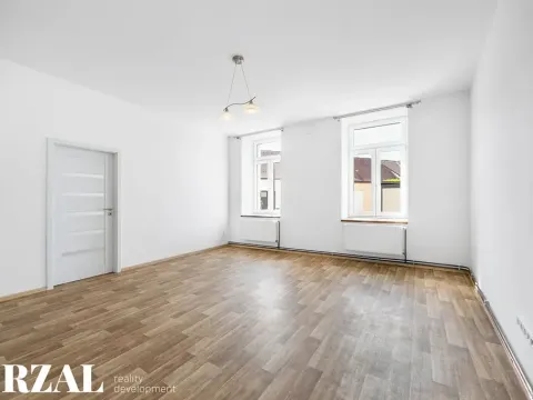 Prodej bytu 3+1, Přeštice, Nepomucká, 76 m2