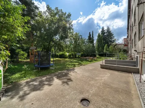 Prodej bytu 3+1, Plzeň, Thámova, 69 m2