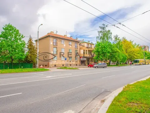 Prodej bytu 2+1, České Budějovice, Pražská tř., 52 m2