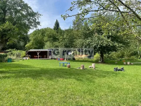 Pronájem louky, Praha - Suchdol, 2000 m2