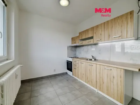 Pronájem bytu 1+1, Cheb, Dvořákova, 39 m2
