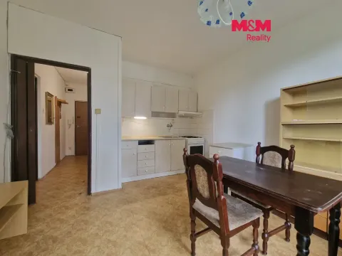 Pronájem bytu 1+1, Trutnov - Střední Předměstí, Slévárenská, 41 m2