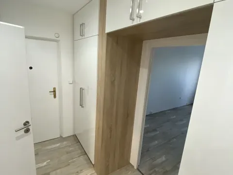 Pronájem bytu 2+1, Uherské Hradiště, Průmyslová, 56 m2