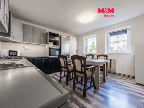 Prodej rodinného domu, Bobnice, Průběžná, 108 m2