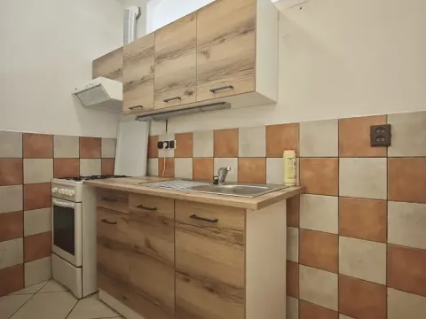 Pronájem bytu 2+kk, Vsetín, Družstevní, 37 m2