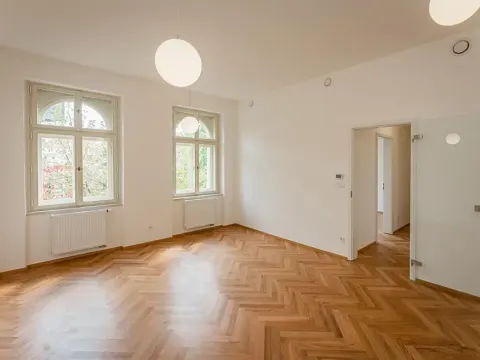 Pronájem bytu 2+kk, Praha - Žižkov, Seifertova, 46 m2