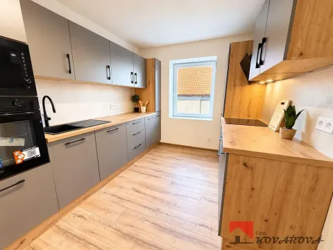 Prodej bytu 2+kk, Smečno, 56 m2