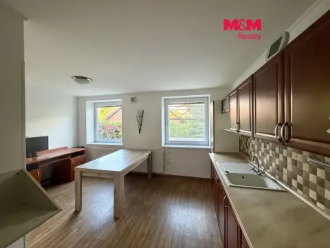 Pronájem bytu 3+1, Chomutov, SNP, 80 m2
