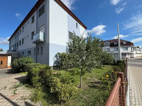 Pronájem bytu 1+kk, Pardubice, Chrudimská, 35 m2