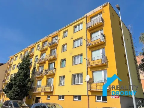 Pronájem bytu 1+1, Děčín, Škroupova, 33 m2