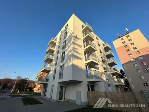 Pronájem bytu 1+kk, Otrokovice, Moravní, 26 m2