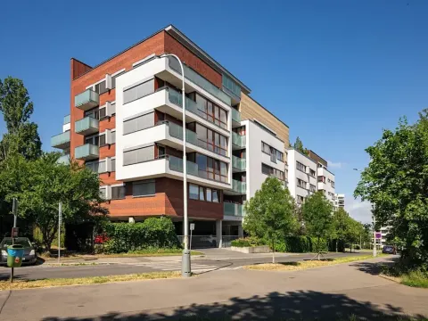 Pronájem bytu 3+kk, Praha, Hudečkova, 84 m2
