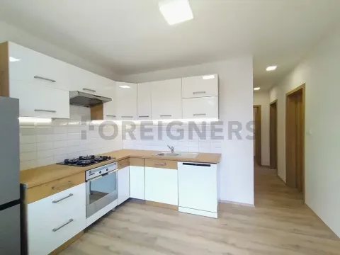 Pronájem bytu 2+1, Brno, Zborovská, 52 m2