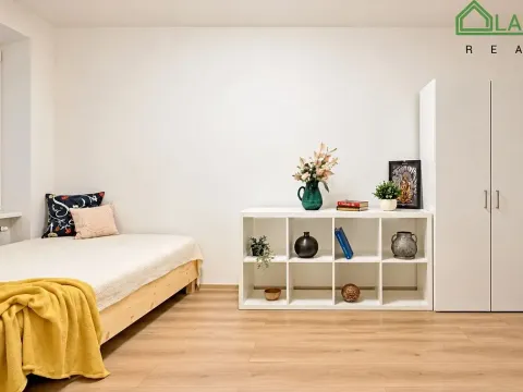 Pronájem bytu 1+kk, Brno, Francouzská, 31 m2
