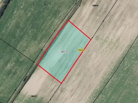 Prodej pole, Mělník, 3015 m2