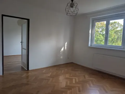Pronájem bytu 2+1, Praha - Modřany, Ke zvonici, 56 m2