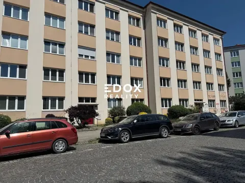Prodej bytu 2+1, Praha - Vršovice, Murmanská, 61 m2