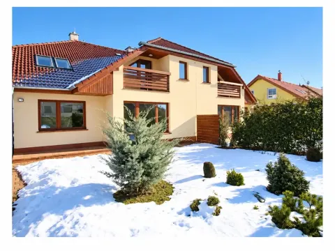 Pronájem rodinného domu, Říčky, 193 m2