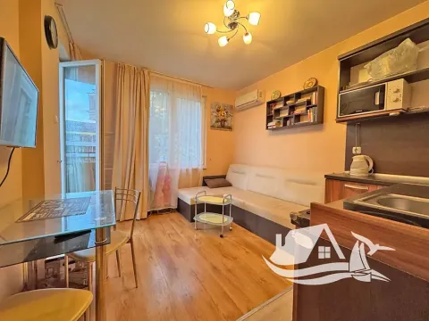 Prodej bytu 2+kk, Nesebar, Bulharsko, 41 m2