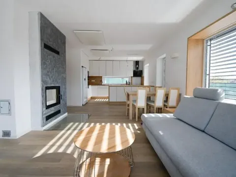 Prodej bytu 3+kk, Sebranice, 75 m2