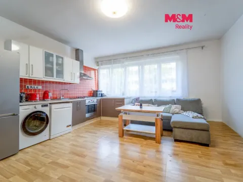 Prodej bytu 2+kk, Praha - Holešovice, U městských domů, 42 m2
