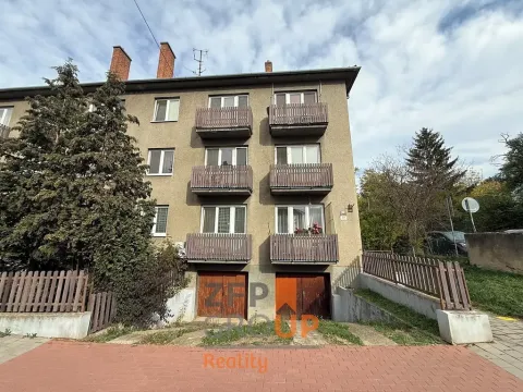 Pronájem garáže, Brno, Slatinská, 20 m2