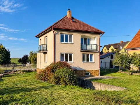 Prodej rodinného domu, Divišov, Na Sídlišti, 100 m2