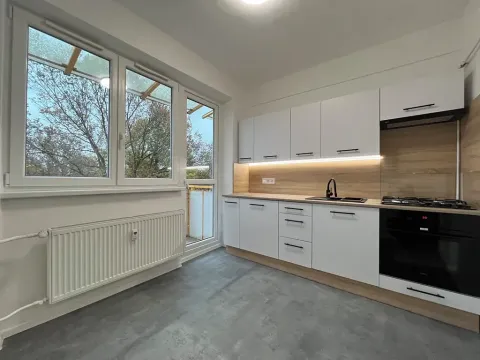 Pronájem bytu 2+1, Třinec, Jablunkovská, 60 m2