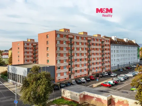 Prodej bytu 1+kk, Teplice - Trnovany, U Vlastního krbu, 19 m2