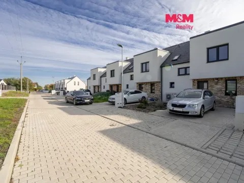 Pronájem rodinného domu, Bezno, Na Výsluní, 92 m2