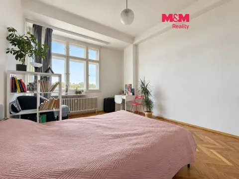 Pronájem bytu 1+kk, Praha - Vinohrady, Vinohradská, 38 m2