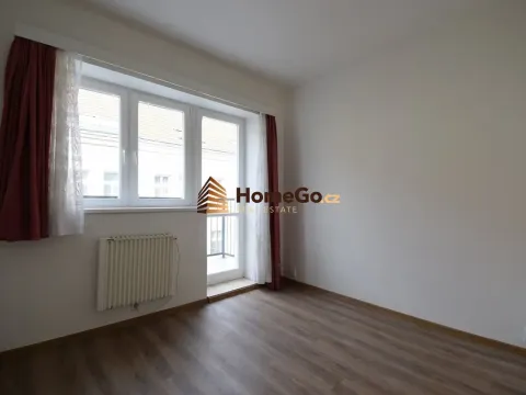 Pronájem bytu 1+kk, Praha - Vršovice, Sevastopolská, 18 m2